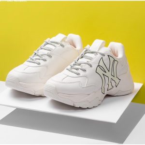 Giày thể thao Sneaker